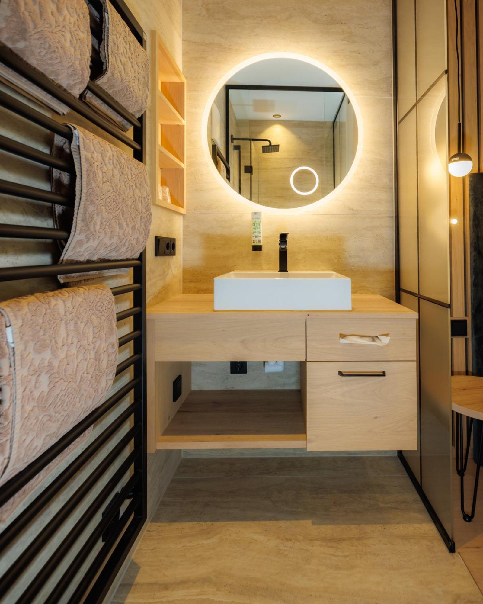 Hotel St. Georg مايرهوفن المظهر الخارجي الصورة