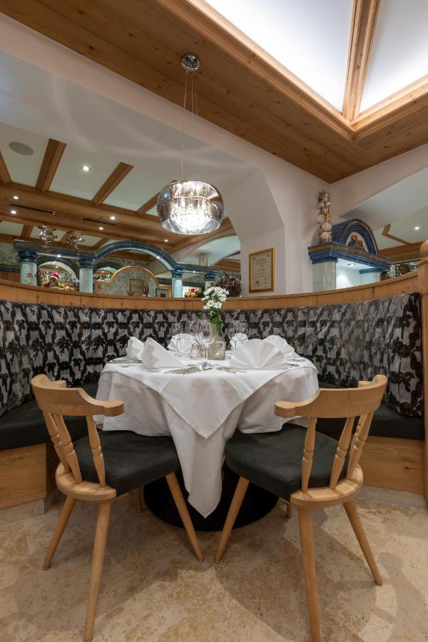 Hotel St. Georg مايرهوفن المظهر الخارجي الصورة